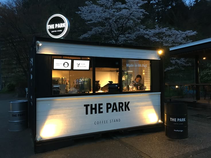 Food trailer near me